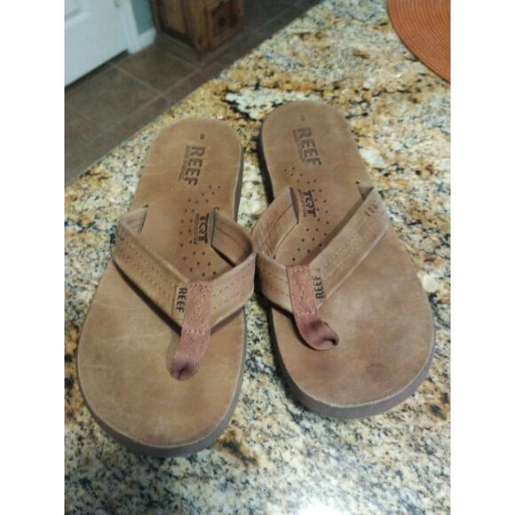 Reef Mens Flip-Flops Sandals Brown Slip On TQT Arch Support Bottle Opener 8 - Picture 3 of 9